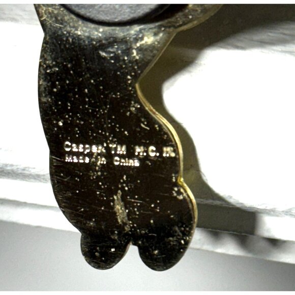 Vintage Casper the Friendly Ghost Enamel Souvenir Fridge Magnet - Picture 11 of 11